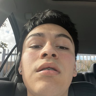 LA and AZ 📍. Content creator 18+ Females only 😘 young bull 🐂 will fuck ur wife and ur daughter  . 100$ bundle worth it 💯