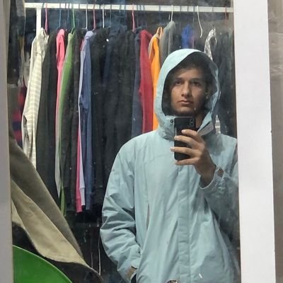 Rez19116's profile picture. 