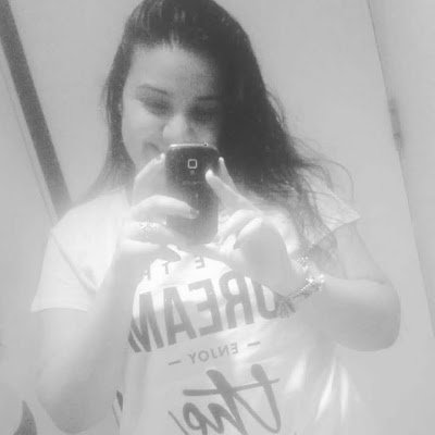 Maria80834Ezzat's profile picture. #php & #laravel Web developer 👩🏻‍💻💜