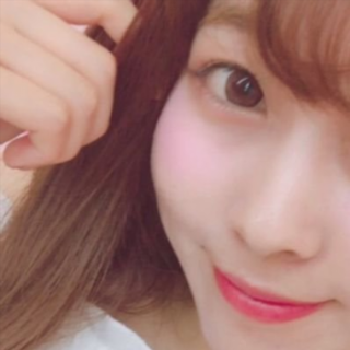154センチ Dcup 18歳 りあんです！素 股プレイがしたいです。
エッチな男性フォローしてね。