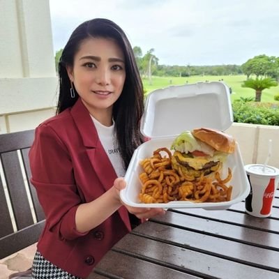 yokatsu_aya's profile picture. 