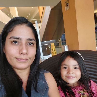 EvelynM73311560's profile picture. 