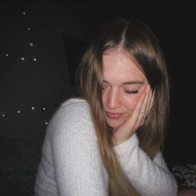 SkyePerryyyy's profile picture. Create your own sunshine on even the cloudiest days ✨
Insta: skye.perryyyy