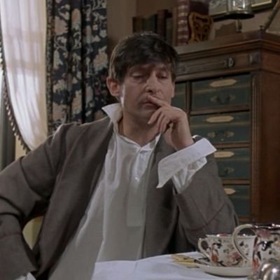 dancingshoe1984's profile picture. Marvel and Starwars and Good Omens  and idk