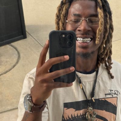 1PesoQ's profile picture. Trapologist