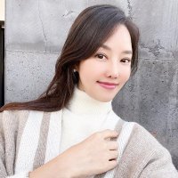 Indah sari (@callmesari_sari) 's Twitter Profile