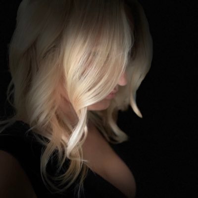 jjjanulka's profile picture. 