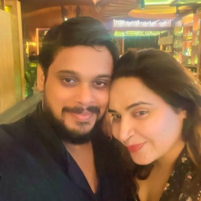 zaitunkhan's profile picture. Advocate | Director- HR @Mouthshut | Workaholic by default| Happy to say that I am the happiest person I know. B yourself. The world worship the originals