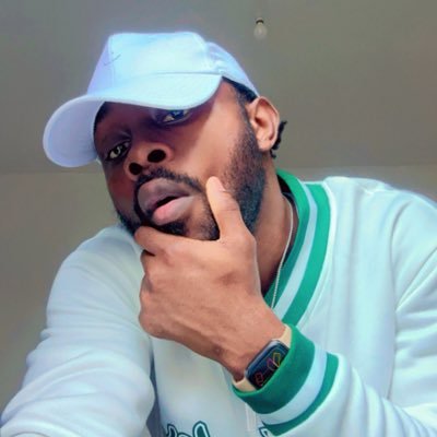 aram_mojtabaie's profile picture. I’m working on my Twitter bio. Check again after ten years.  Information Security | Chelsea 🇳🇬 🇬🇧
