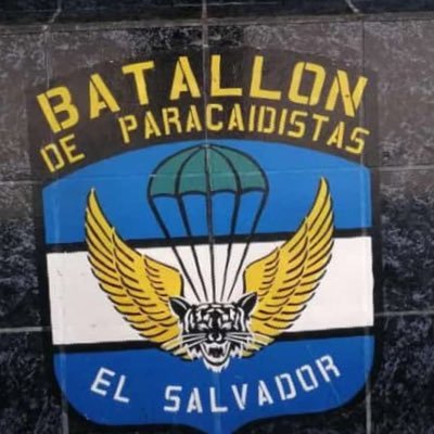Salvadoreňa orgullosa! EL EJERCITO VIVIRA MIENTRAS VIVA LA REPUBLICA, CON DIOS Y POR MI PATRIA..🇸🇻