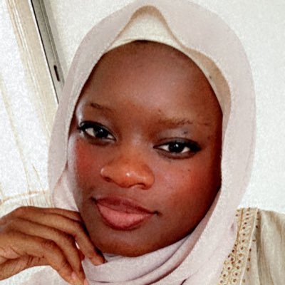 awabintou1210's profile picture. 