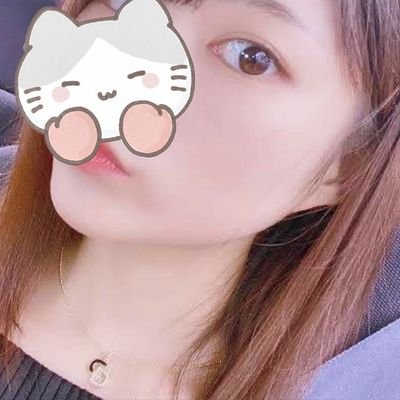 9ZgcTmIdVR9510's profile picture. (   ¯−¯ )

18 彼氏欲しいな