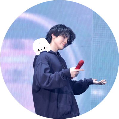 #우지 / #규훈 / plz don’t: logo-crop & re-edit / 재게시하실 땐 출처를 밝혀주세요 for the reposting, plz tag me