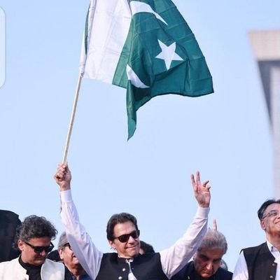 جو بھی مجھے فولو کرے گا اسے فولو بیک ضرور ملے گا 🔥❤️🥰

PTI SOCIAL MEDIA TIGER 🐯
✌️مرتے دم خان کے ساتھ کھڑے رہے گے ✌️