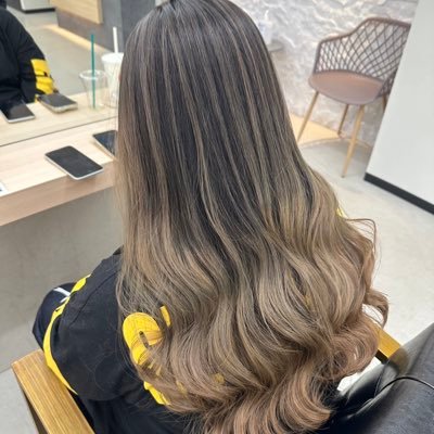 Kj69od06R11KzTa's profile picture. 霊感霊視、タロット、コーヒーカードなどで鑑定してます✋