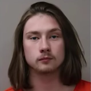 franktotally674's profile picture. 