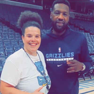 Navy vet
Southwest Tn CC asst. wbb coach
Memphis grizzlies youth 🏀 🐻 coach
Univ. of Memphis Alumni 🐯🐅
MICR 🏉 COACH
Grit'N'Grind til I die #memphisgrizzlies