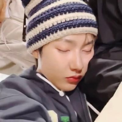 sua_doyeonren's profile picture. 20↑ 取引 / 交換 本垢提示可能です☺️