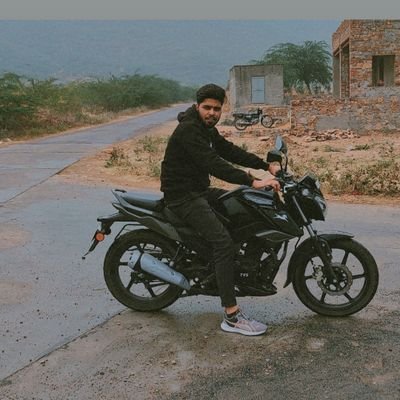 vickybaldodia's profile picture. Mechanical Engineer by study. 
राते जितनी कठिन होगी, सवेरा उतना सरल होगा ।
Down to earth 🌍

बेरोजगार इंजीनियर।
🎯 junior__engineer__aspirant__