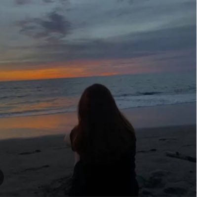 adrianne_rds's profile picture. Ressignificar 🍀