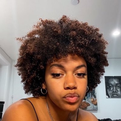 Every artist 🧑🏽🎨dips his brush 🖌️ in his own soul, and paints his own nature into his pictures 🖼️.