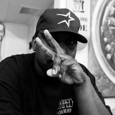Houston Rap/Hip Hop Historian | Lead Of The Archival Unit @htxhiphopmuseum | Founder Of @jugghausarchive