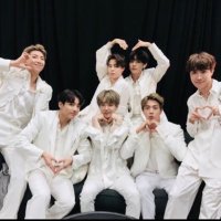 もちゃん🐱👑 (@agustm__bts) 's Twitter Profile