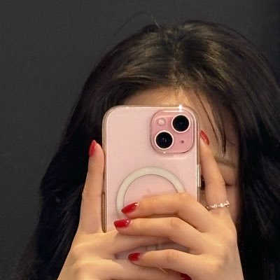 py_leo05's profile picture. 