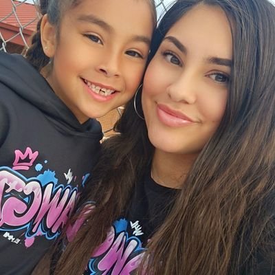 tianna_s93's profile picture. 