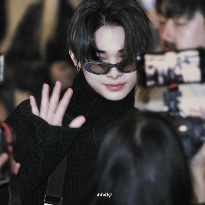 ayi | AOTM_니키 💜 –fan account