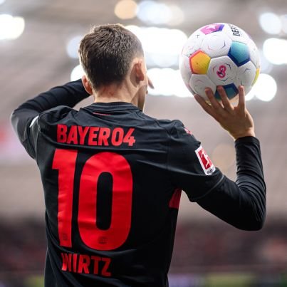 Fußball⚽️⚽️
Bundesliga And Premier League Enjoyer..
Deutscher fußballmeister 23-24 🏆