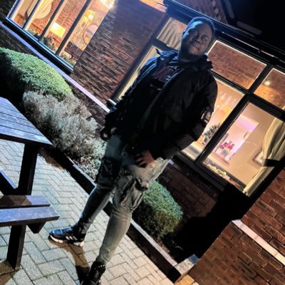 sarfon196's profile picture. 