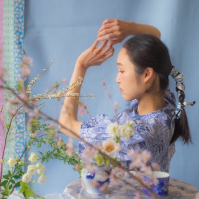 neonmero11's profile picture. 「今日のダンス」を日々探す、踊るひと