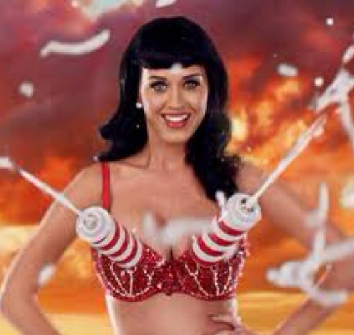 TittyProbs's profile picture. tits tits and more tits