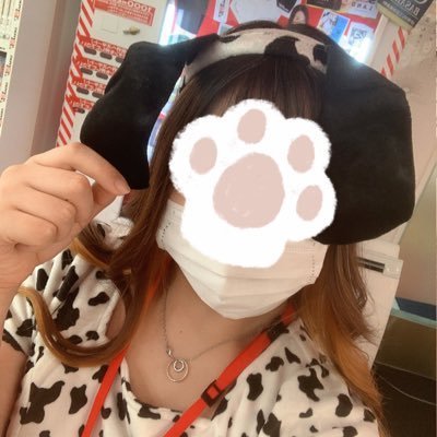 shi_li97392's profile picture. 