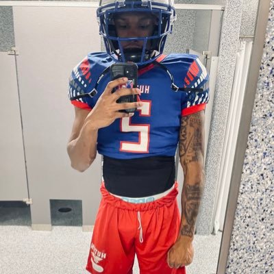 6’2 CB @BlueDragonsFB Full Qualifier 3.6 gpa📚