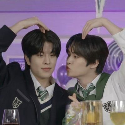 Stay - SKZ - 2min stan ♡