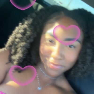 |shelby_mae21(sc)PVAMU💜’25