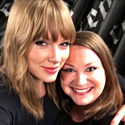 teacher, Taylor Swift is my Queen, lover of french fries, constantly singing, loyal friend, MET TAYLOR 6/2/18!!!