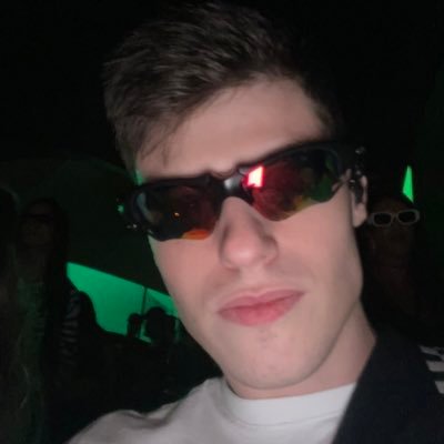 navamath's profile picture. bom é quando faz mal