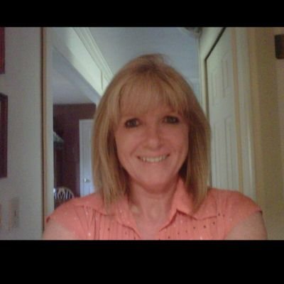 LisaBrambl86071's profile picture. 