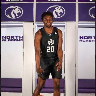 PG_Taye's profile picture. UNA MBB💜🤍