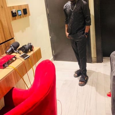 An entertainer music producer/dj
A crypto lover