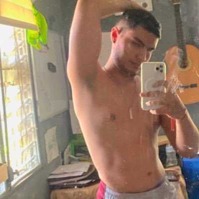 28🔝|| Ingeniero industrial 🏭 ||Panama-Chiriquí 💚❤️ || ! me voy a ser feliz; quien quiera ir que venga !✨