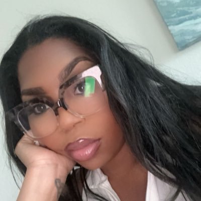 frankly_iamjas's profile picture. Artist. Mom. ♐ ♊ ♒