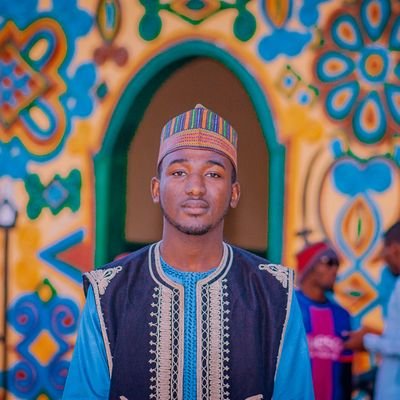 A Derivative Of Clay☝ 
Zazzau Base😎
Proudly A Muslim💚 
Silent Achiever!✌
Rep 30th March🎂 
FB: Mahmud Ahmad.
IG:  mahmud_baffa.