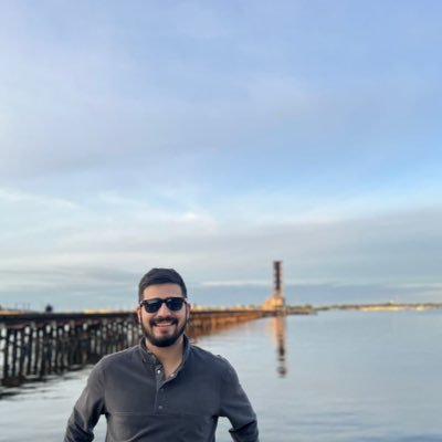 Un paso a la vez, y de la mano de Dios. Escritor de “Después del Edén: Pacto con la Muerte”.