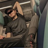 Mikey (@kinkymikeym) 's Twitter Profile