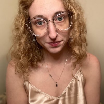 curly_girly69 Profile Picture