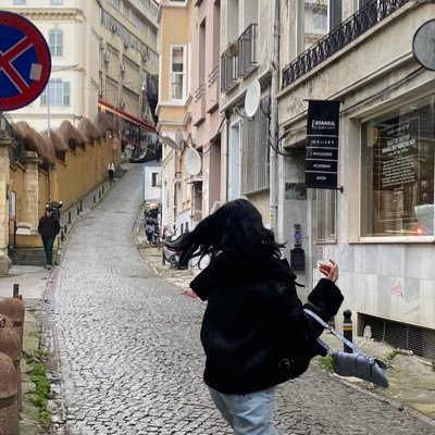 kubraktas0's profile picture. anda kal abi